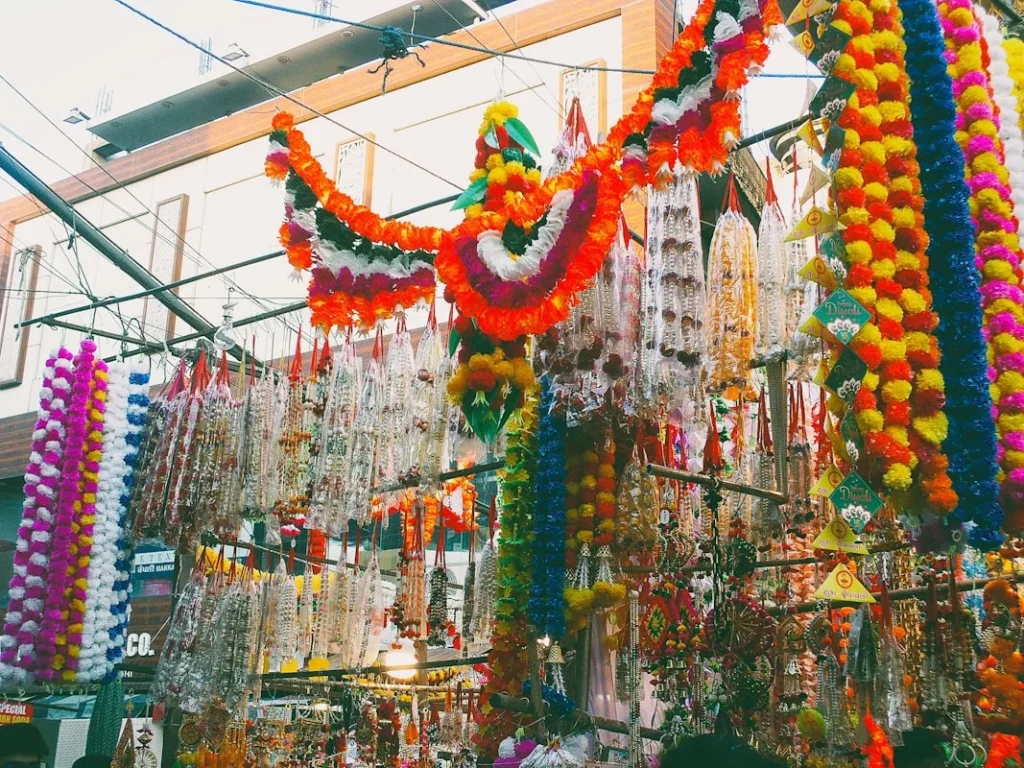 Pengantar Solo Batik Carnival