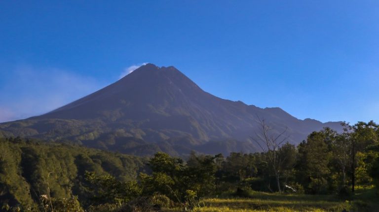 Wisata Gunung Merapi