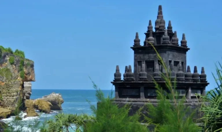 Pantai Ngobaran Gunung Kidul