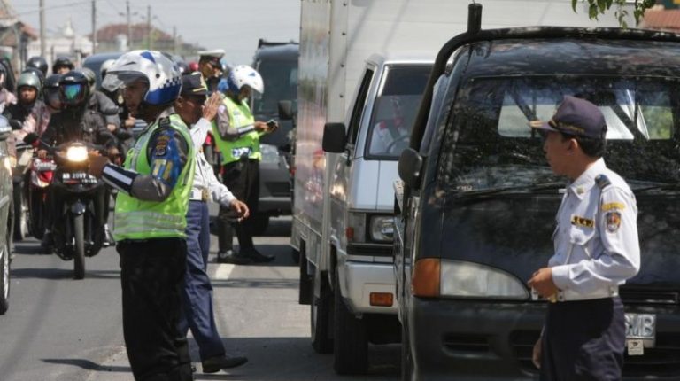 Razia Kendaraan Bermotor Di Jogja